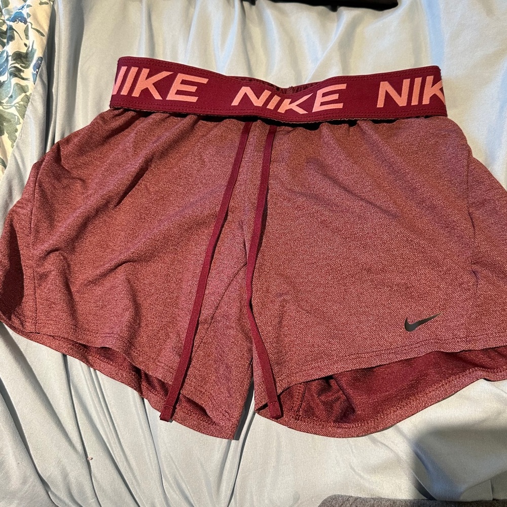 Womens Nike Dri-Fit Attack Shorts